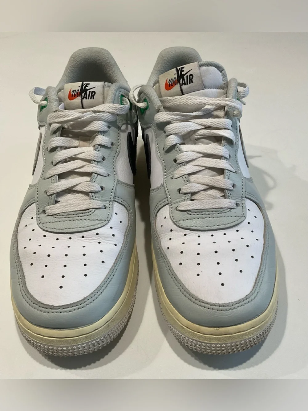 🌼🌼Nike AIR Men’s Authentic All Leather Shoes, Size 11 US